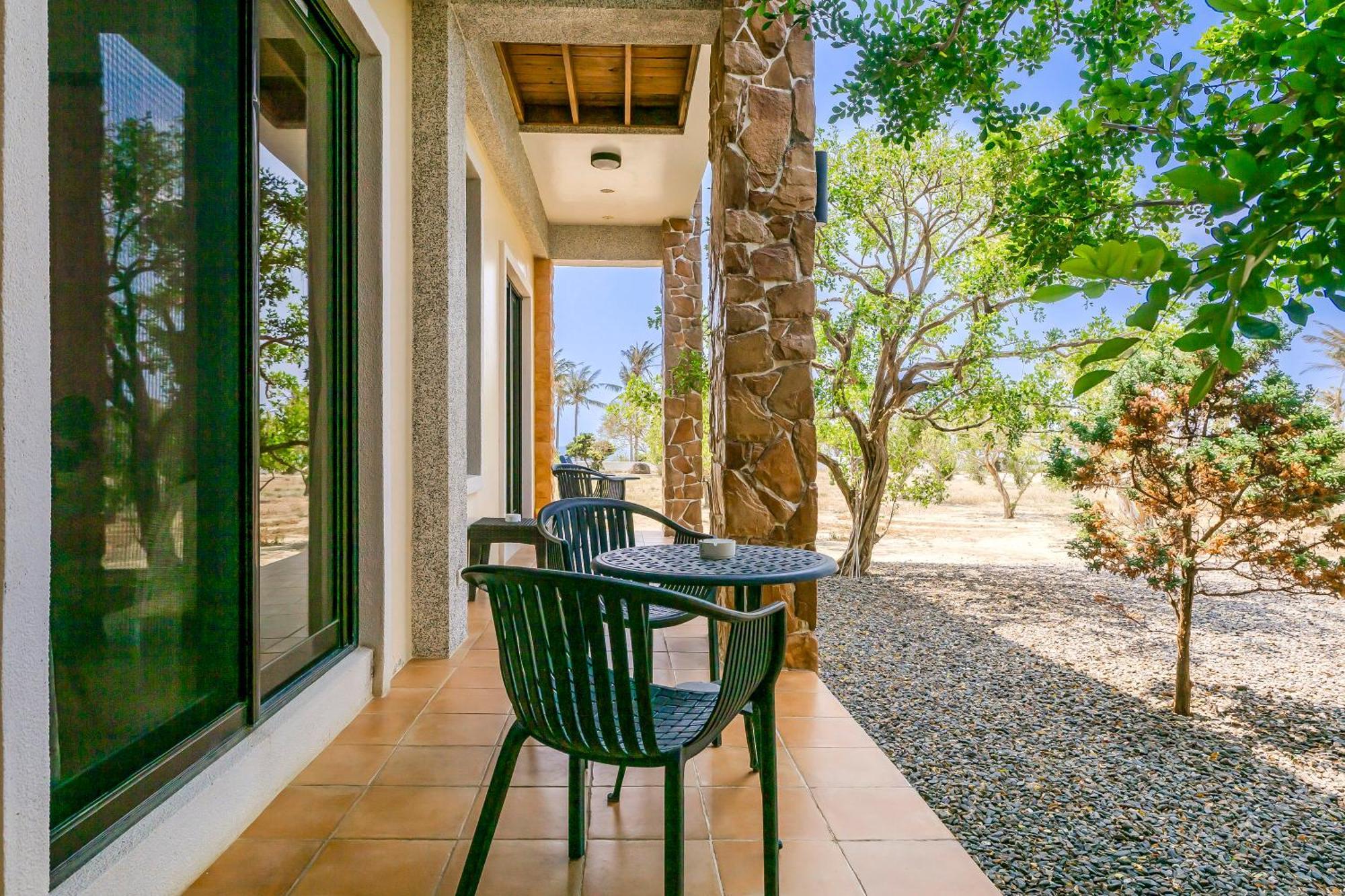 Southern Sun Homestay North Kenting Bagian luar foto